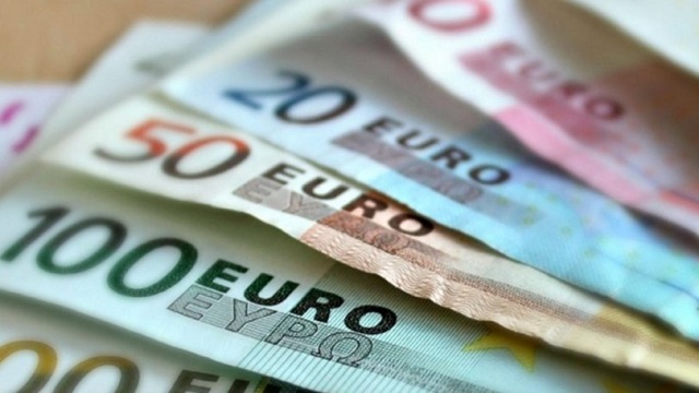 Euro kuru düşüş yaşıyor