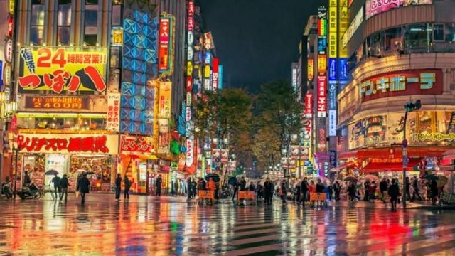 Japonya hizmet sektöründe rekor büyüme